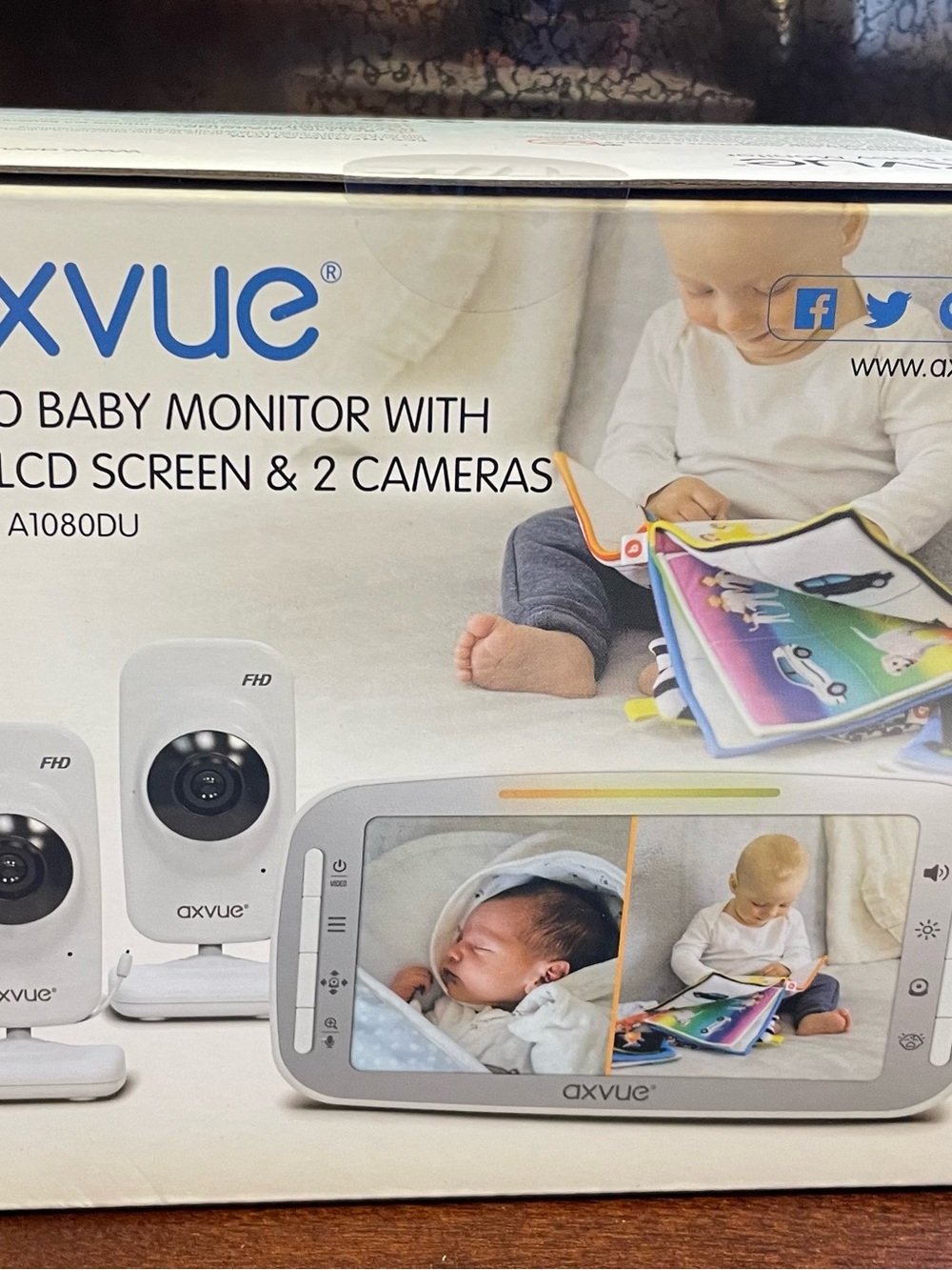 White 2-Camera Baby Monitor with LCD Screen